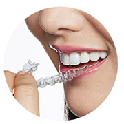 ศูนย์จัดฟัน Invisalign