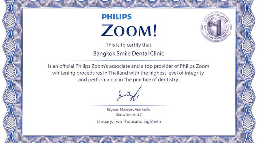 Bangkok Smile MALO Clinic is awarded as the # 1 Dental Clinic in Thailand by Philips ZOOM!™ Whitening System *2016-2018