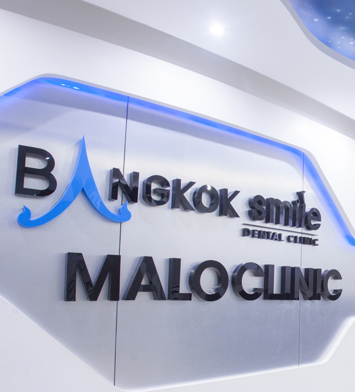 Why choose Bangkok Smile dental Clinic for your Zoom Teeth whitening?